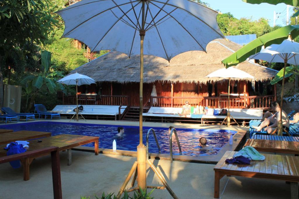Oyo 624 Phi Phi Palms Residence Exterior foto